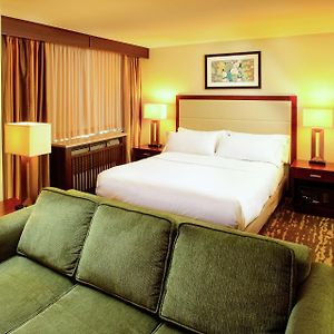 Executive Junior King Suite